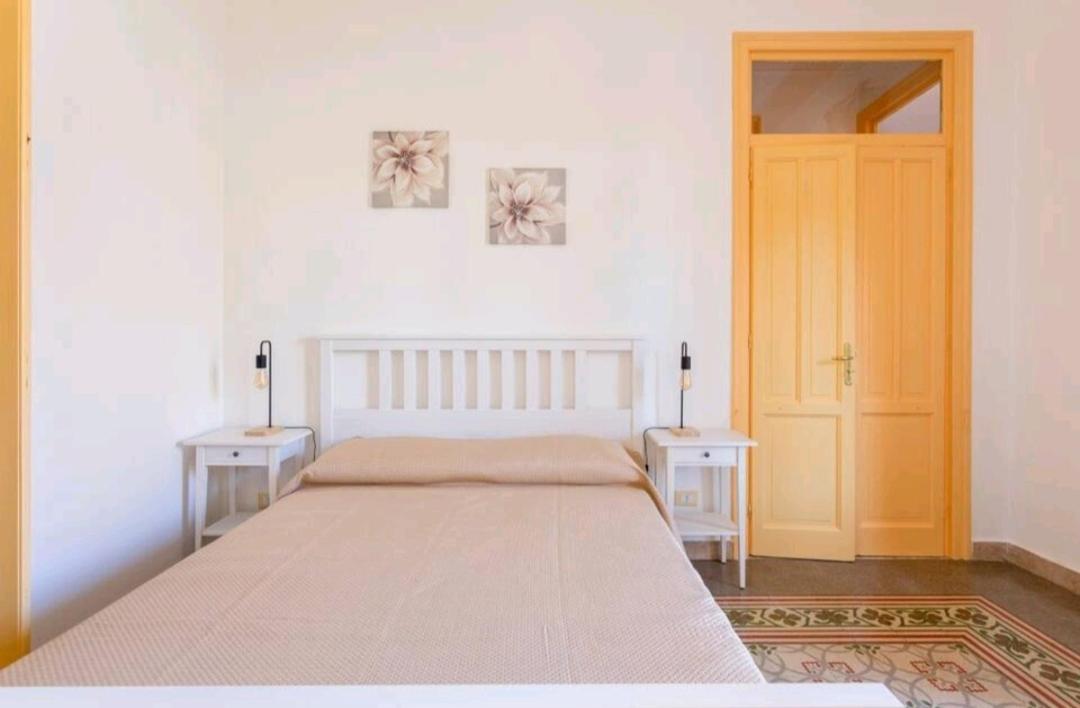 Merlo House - Inside The Historical Center Palermo Bagian luar foto