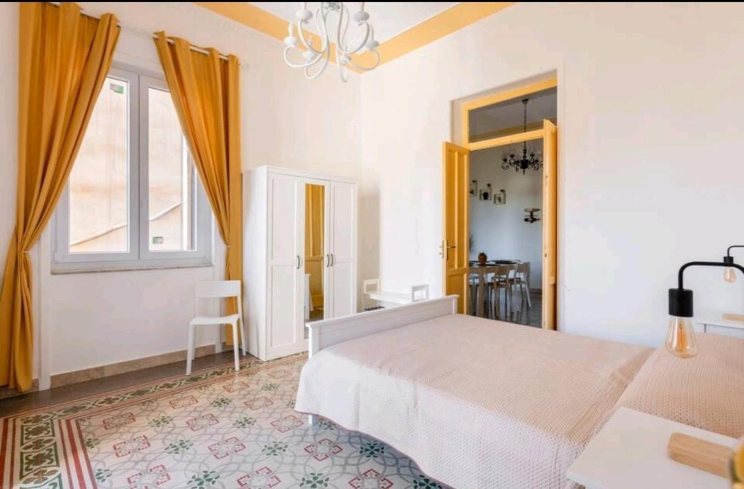 Merlo House - Inside The Historical Center Palermo Bagian luar foto